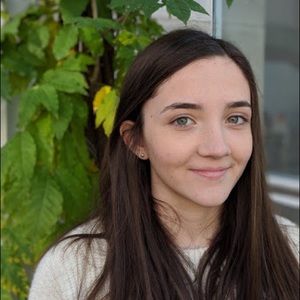 Meet your Posher, Lauren